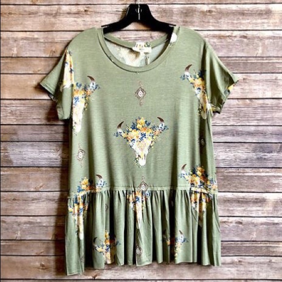 Entro Tops - Olive Floral Steer Peplum NWT